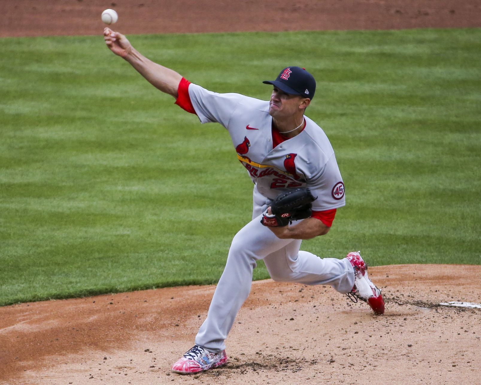 Cardinals face Reds in Cincinnati on opening day